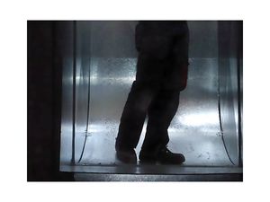 Parfois- tu me manques tellement que je pense ne t-avoir jamais vu- que tu n-existes pas.