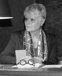 Jeanine Baude