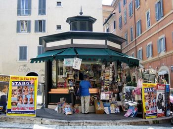 Edicola Roma
