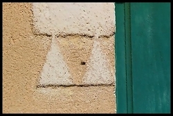 08_deux_gouttes_en_triangle_