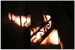 A_travers_un_voile_trouble