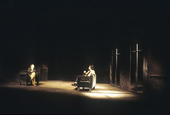 17 février 1986 | Nathalie Sarraute | Création de « Pour un oui ou pour un non »