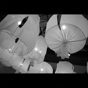 Un appel de lumière | dont nous sommes l'écho le plus éloigné Un appel de lumière dont nous sommes l'écho le plus éloigné
