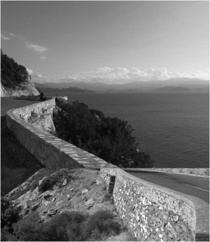 Rémi Checchetto | alors la route […] puis vint la mer]