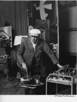 Georges Braque dans son atelier Georges Braque dans son atelier