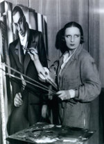 Tamara devant le portrait de Tadeusz, v. 1928 Tamara_devant_le_portrait_de_tadeus